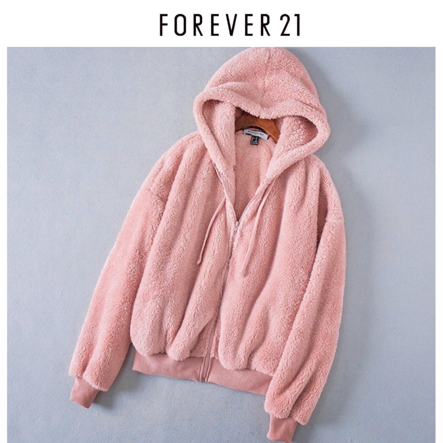 เสื้อเฟอร์กันหนาว แบรนด์ Forever21 เสื้อคลุมขน สีชมพู ขนนิ่มฟู นุ่มมากคะ สำเนา ชมพู