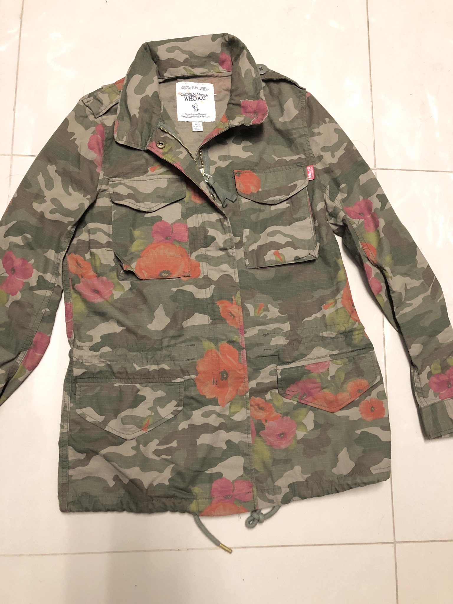 Who.au เสื้อนอกทหาร เสื้อแจ็คเก็ต ลายพรางFlora camo แนวทหาร แพทเทินสวย เท่ห์ มาก แบรนด์Who.Au คะ สำเนา สำเนา สำเนา สำเนา สำเนา เขียว
