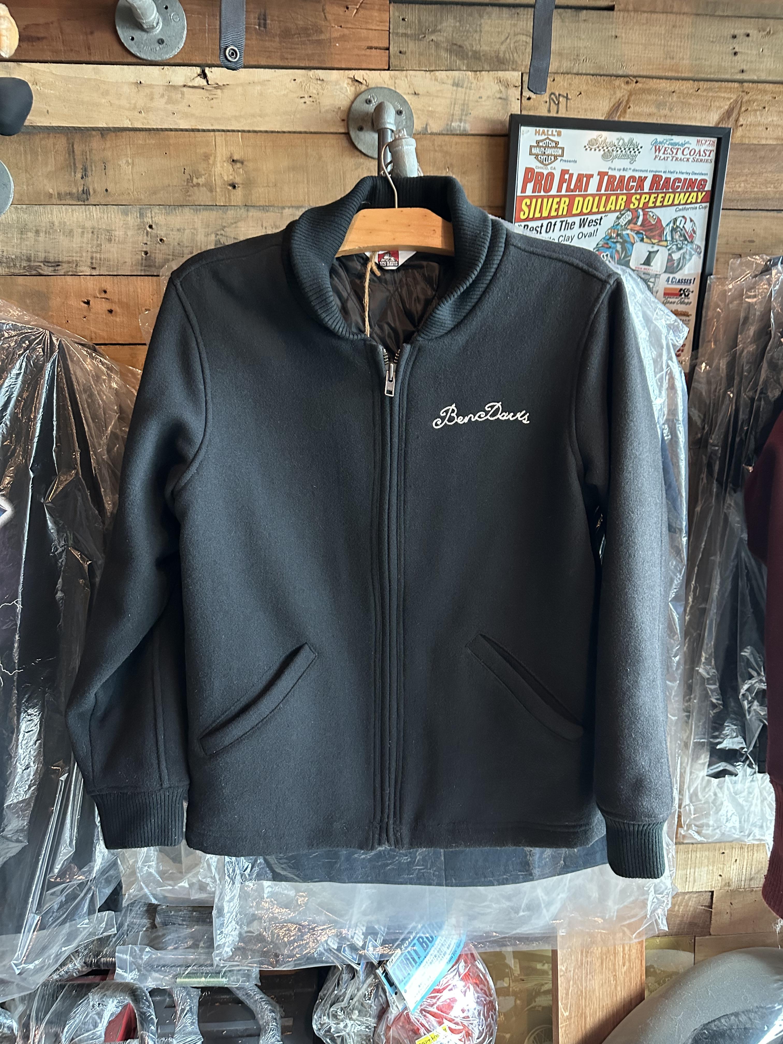 Ben davis เสื้อนอก เสื้อแจ็คเก็ต ผู้ชาย แบรนด์ Ben davis แท้ สีดำ เนื้อสักหลาด กันหนาว งานแท้ สวย เท่ห์ มาก คะ Size L/XL/XXL สำเนา สำเนา สำเนา ดำ