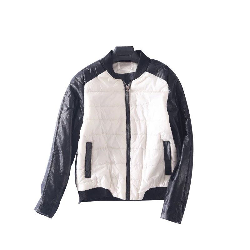 เสื้อกันหนาว แจ็คเก็ตกันหนาว สีทูโทนขาว-ดำ สไตล์ Bomber jacket แต่งแขนหนัง งานสวย แนวๆเท่ห์ๆคะ size L