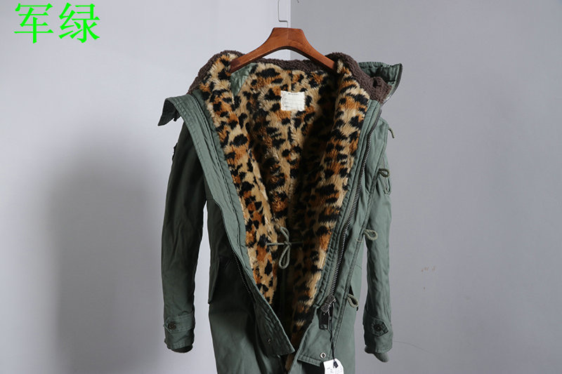 เสื้อกันหนาว ติดฮูท เสื้อcoat แบรนด์ดัง ญี่ปุ่น MOUSSY japan สีฟ้าอ่อน แต่งซับขนอุ่นด้านใน (ขนด้านในถอดใส่ได้ทั้งชิ้นเลยคะ )มีกระดุมSize M/L * ไม่มีขนเฟอร์ปลายหมวกนะคะ* สำเนา สำเนา