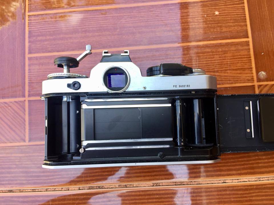 NIKON FE