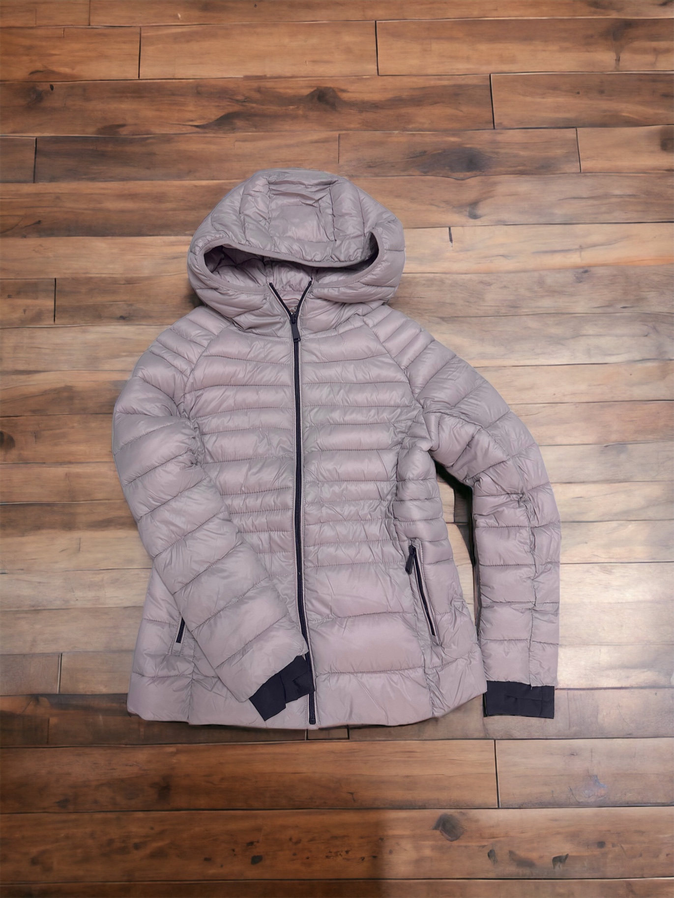 Love tree เสื้อกันหนาว บุนวมอุ่น แบรนด์ LOVE TREE ultra light packable (Padded puffer coat สำเนา สำเนา สำเนา