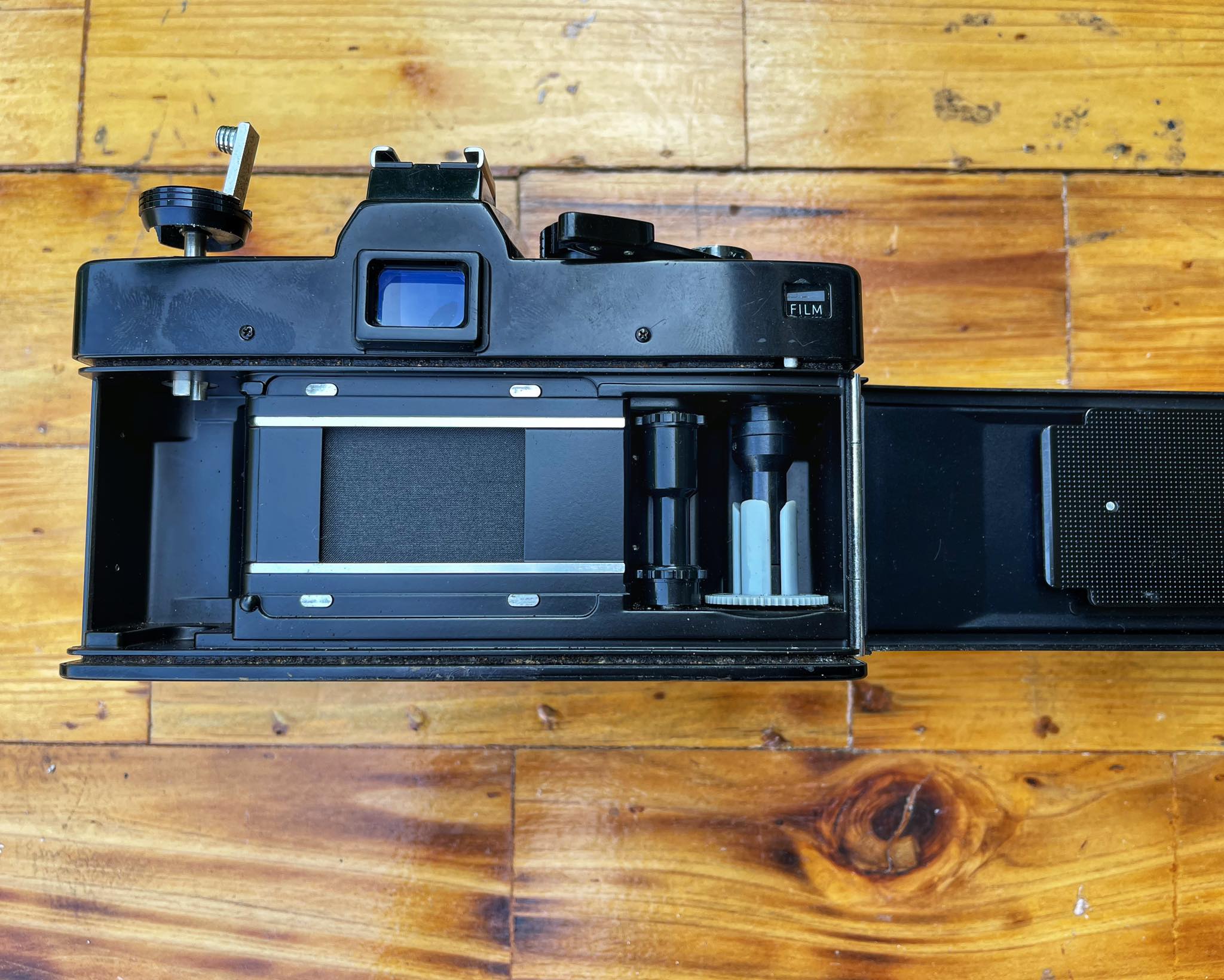 MINOLTA SR505+MINOLTA AUTO ROKKOR-PF 55MM.F2