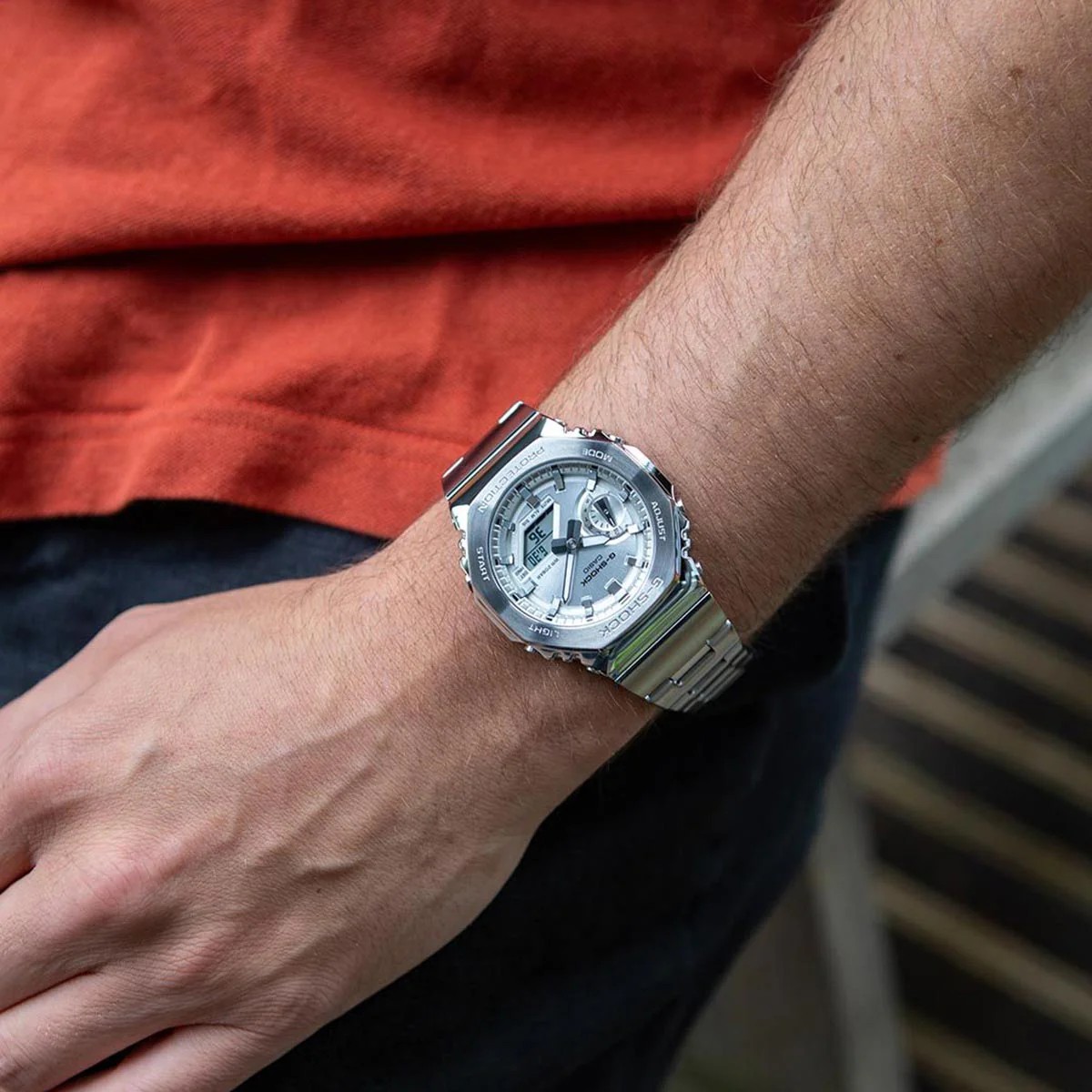 CASIO G-SHOCK นาฬิกาข้อมือ นาฬิกากันน้ำ นาฬิกาของแท้ ประกันศูนย์ CMG 1 ปี รุ่น GM-2110D-7A นาฬิกาสีเงิน