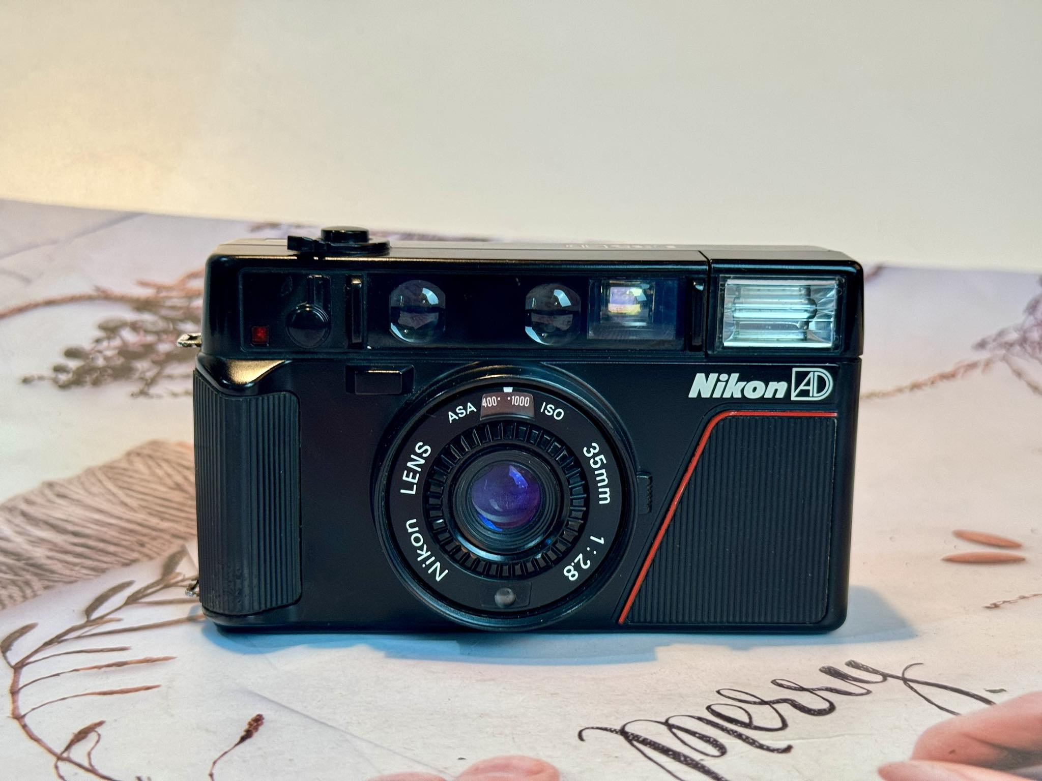 NIKON L35AD NIKON LENS 35MM.F2.8