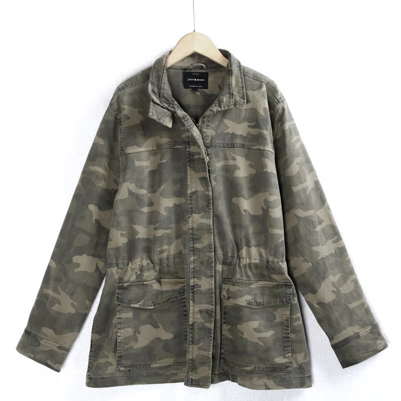 LUCKY BRAND เสื้อนอกเขียวทหาร เสื้อแจ็คเก็ต แนวทหาร แพทเทิน Lucky brandสวย เท่ห์ มาก แบรนด์ In extenso สำเนา เขียว