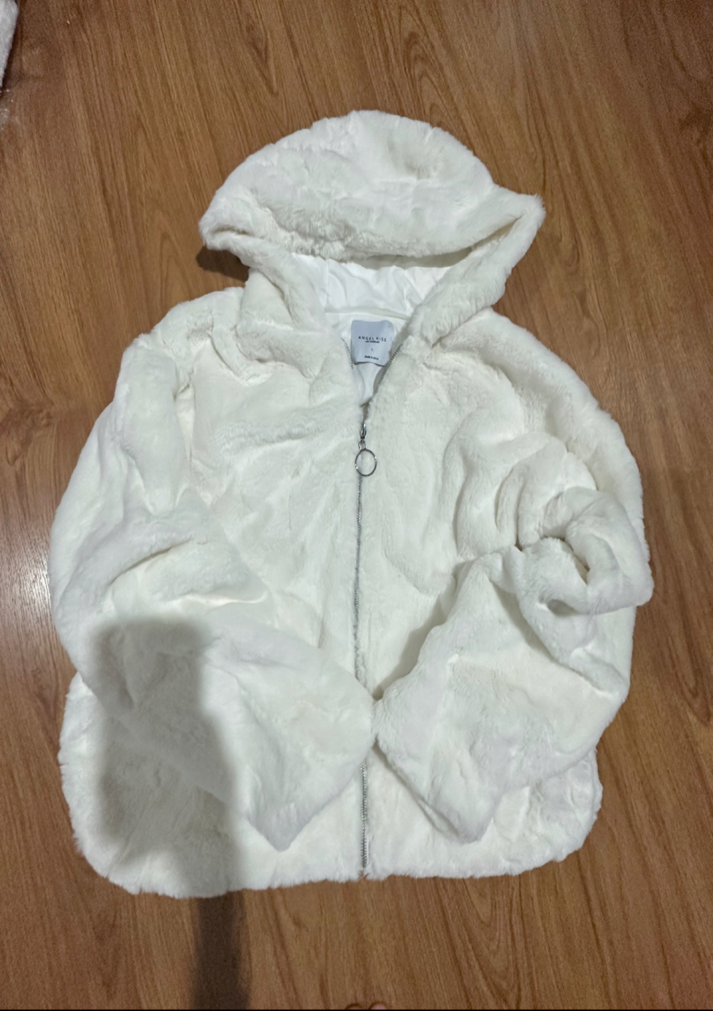 Forever21 เสื้อเฟอร์กันหนาว หมวกฮู้ด เสื้อขน แบรนด์ forever21 (FLUFFY COAT) ขาว