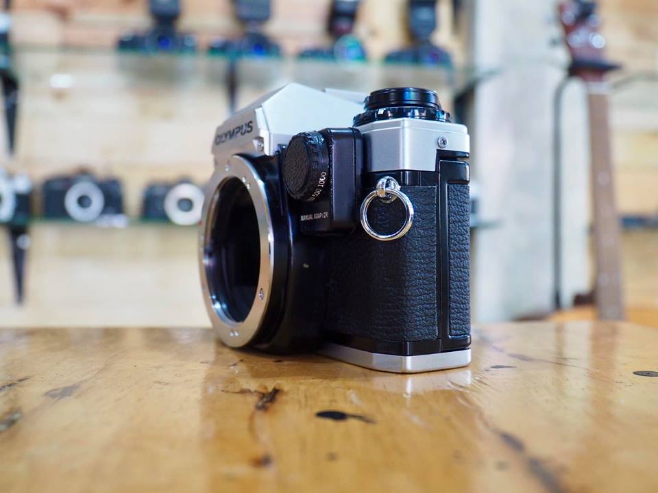 OLYMPUS OM10