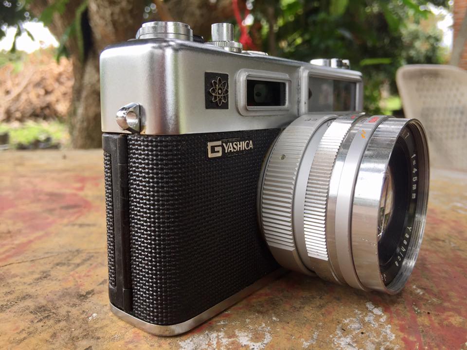 YASHICA ELECTRO 35 YASHICA YASHINON DX 45MM F1.7