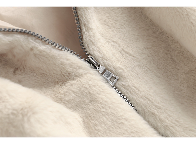 Page one เสื้อเฟอร์กันหนาว หมวกฮู้ด เสื้อขน Fluffy coat แบรนด์ page One สำเนา ดำ