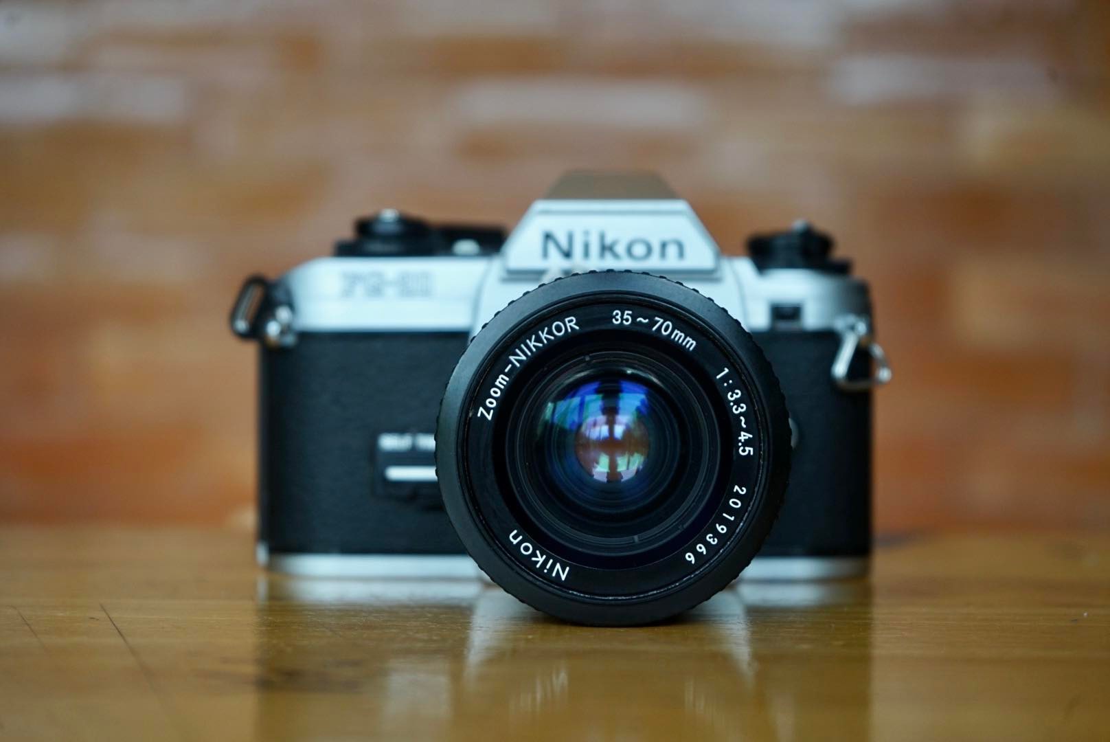 NIKON FG-20 NIKON ZOOM NIKKOR35-70MM.F3.3-4.5