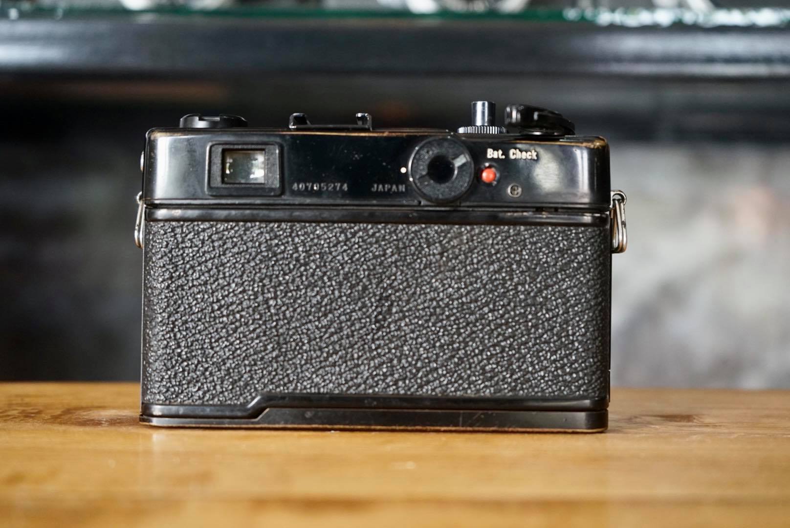 YASHICA ELECTRO 35CCN YASHICA COLOR-YASHINON DX 35MM.F1.8