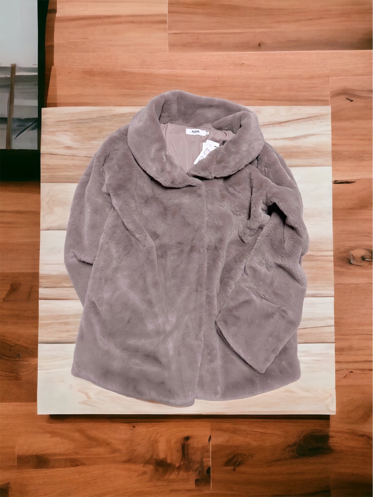 เสื้อโค้ทเฟอร์ โค้ทขนสัตว์เทียม แบรนด์ AZUL by moussy สีน้ำตาล ขนนุ่ม งานสวย พรีเมี่ยมมากเลยคะ งานช็อปแท้100% คะ SIe S/M/L สำเนา น้ำตาล