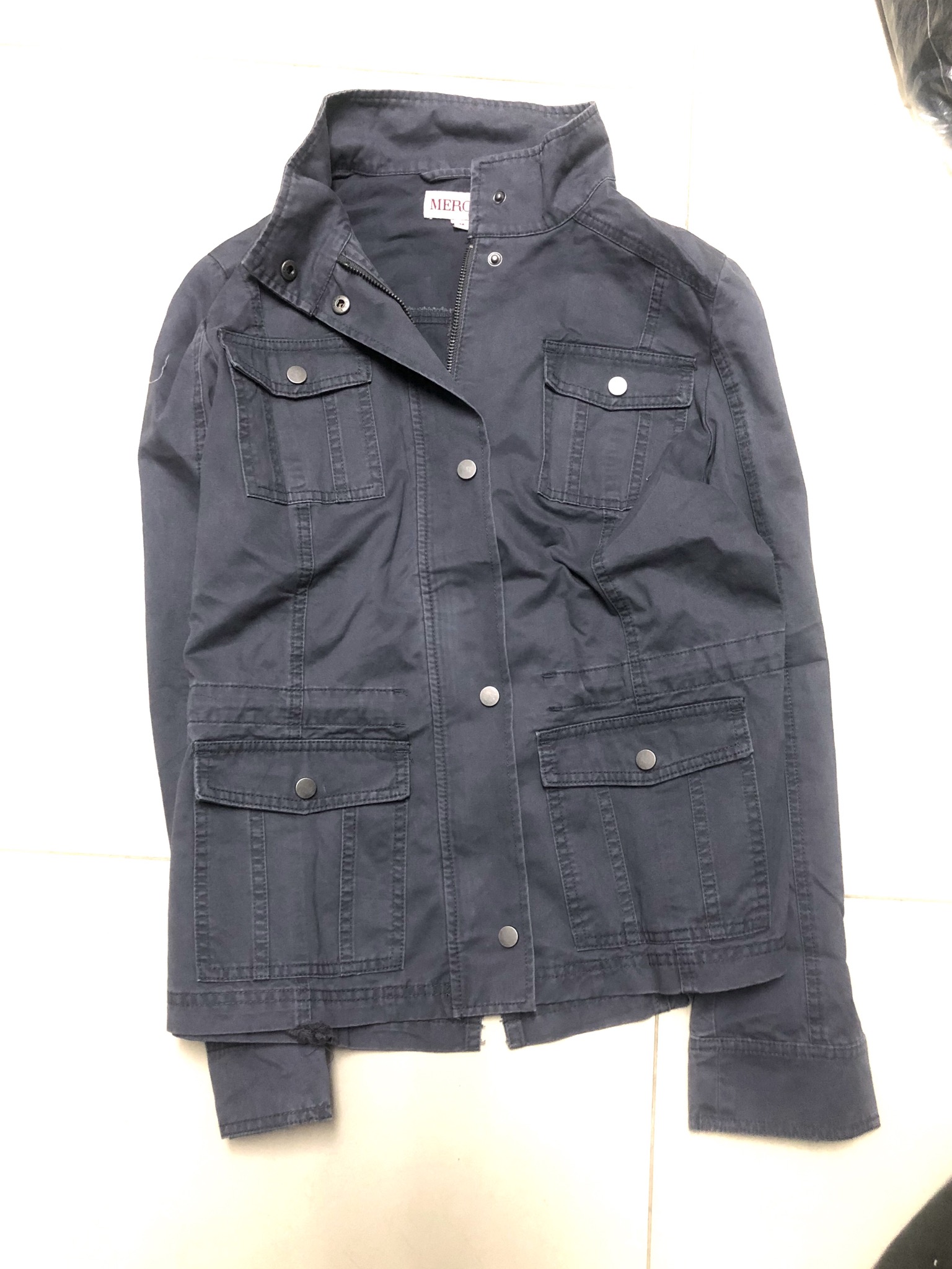 Merona เสื้อเขียวทหาร เสื้อนอกแนวทหาร แพทเทินสวย เท่ห์มาก แบรนด์ MERONAคะ Size S/M/L/XL เขียว