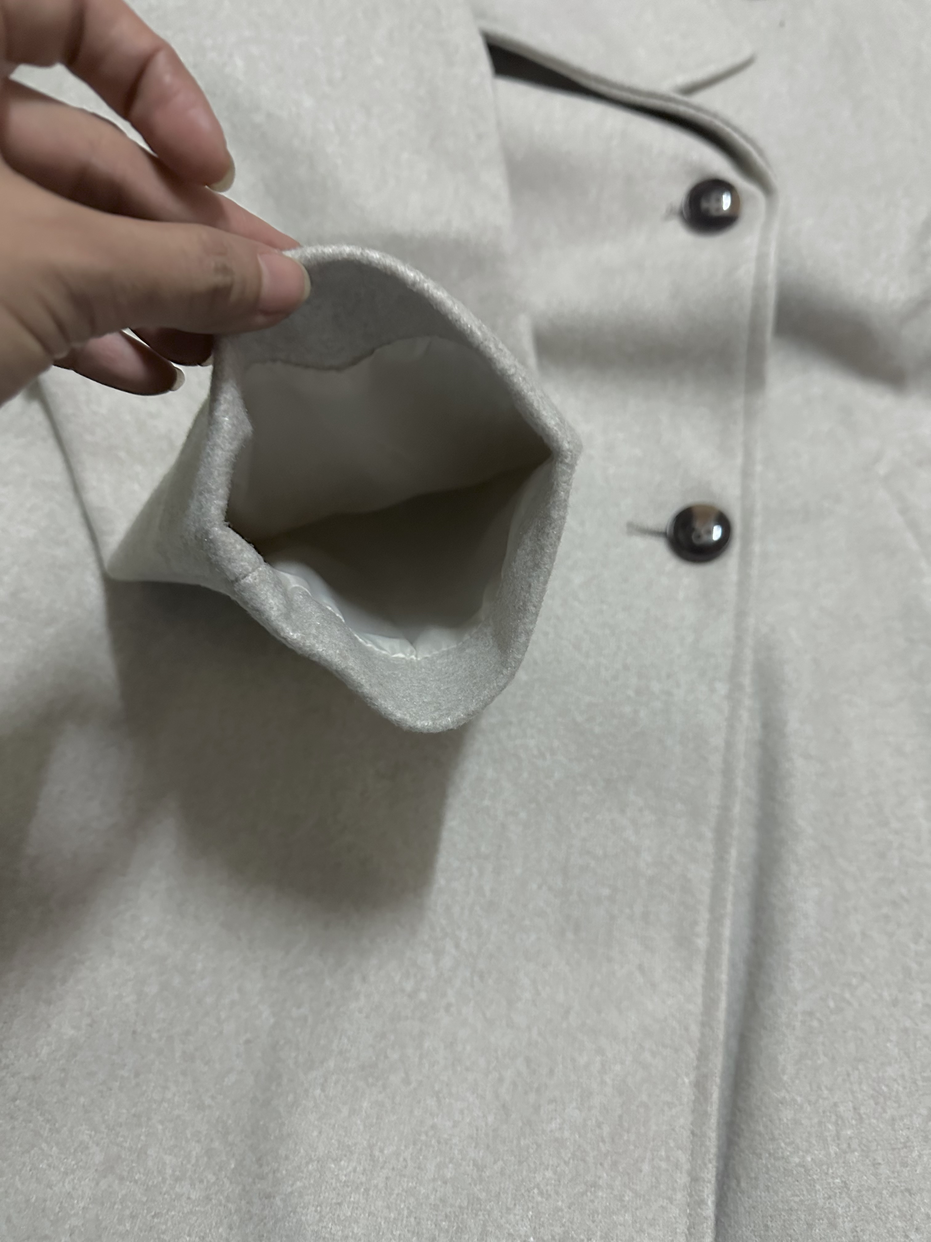 เสื้อโค้ทวูล Trench coat เสื้อโค้ทเฟอร์ โค้ทสักหลาดสีเบจ แบรนด์ Primark สำเนา สำเนา สำเนา สำเนา สำเนา สำเนา สำเนา