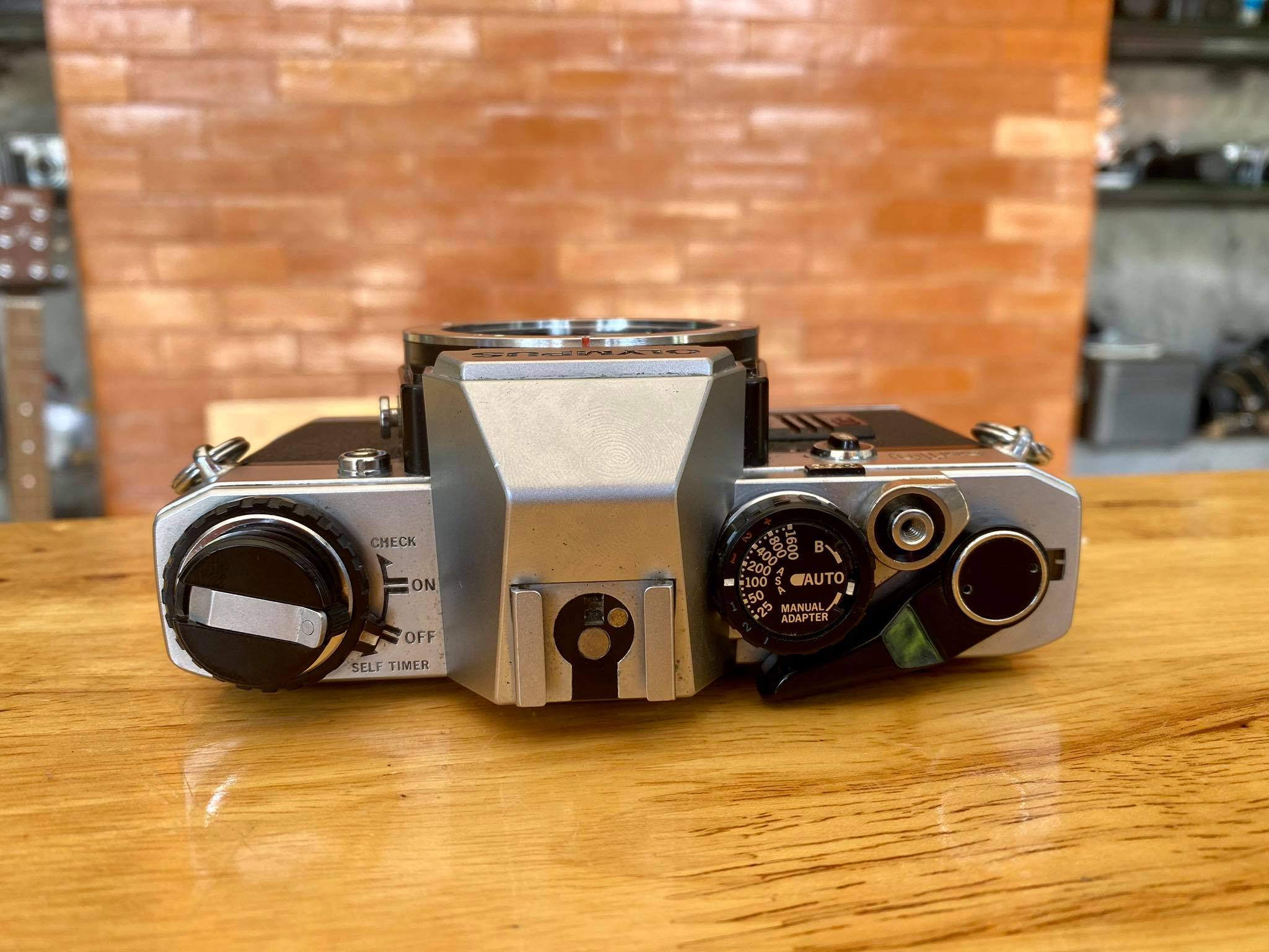 OLYMPUS OM10 (BODY)OM MOUNT