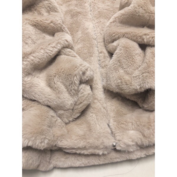 Angel kiss เสื้อเฟอร์กันหนาว หมวกฮู้ด เสื้อขน แบรนด์ ANGEL KISS (FLUFFY COAT) สำเนา น้ำตาลนู้ด
