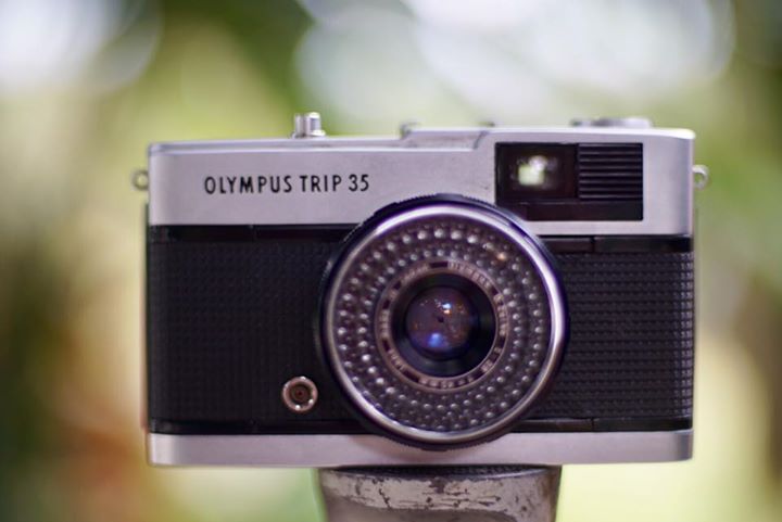 OLYMPUS TRIP 35