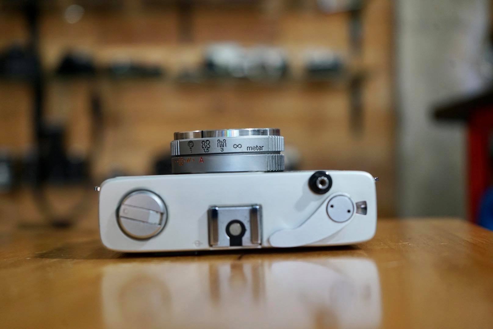 KONICA C35 E&L KONICA 38MM.F2.8