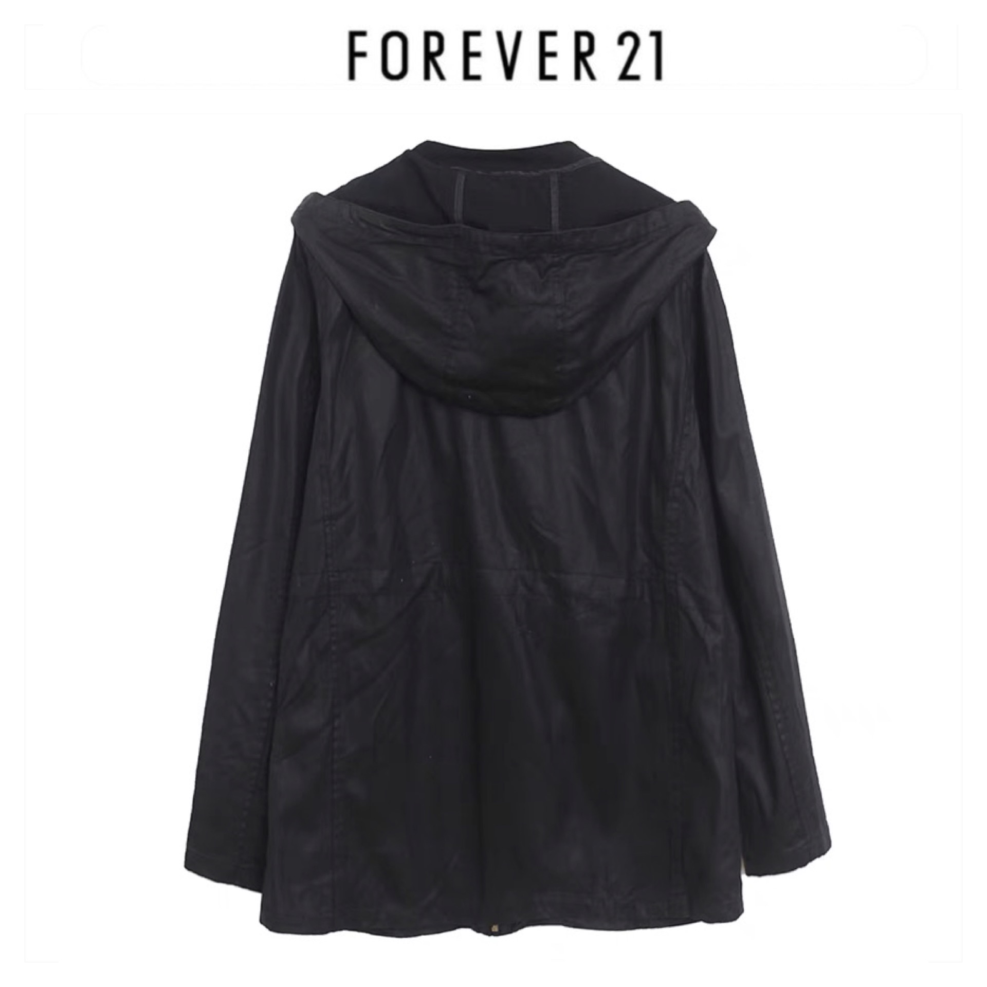 Forever21 เสื้อแจ็คเก็ต เสื้อนอก เสื้อนอกแนวทหาร แพทเทินสวย มีเชือกดึงเอวด้านใน เท่ห์มาก แบรน์ Forever21 เขียว