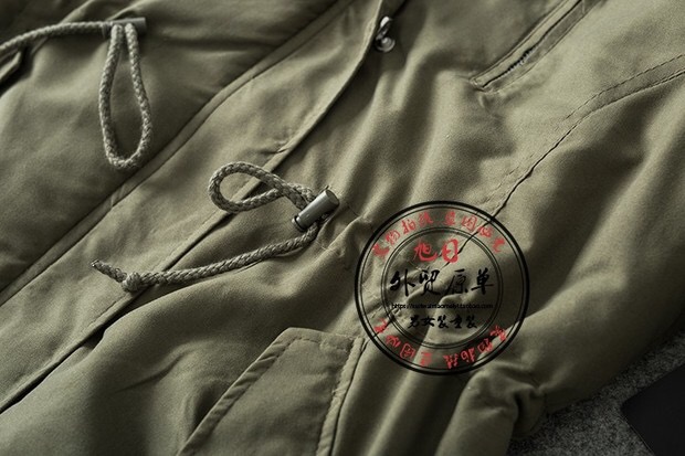Ambiance เสื้อโค้ท ฮูท เสื้อกันหนาวparka สีเขียว แบรนด์ AMBIANCE OUTWEAR แต่งเฟอร์ บุนวมอุ่น งานสวย แนวมากคะ เขียว