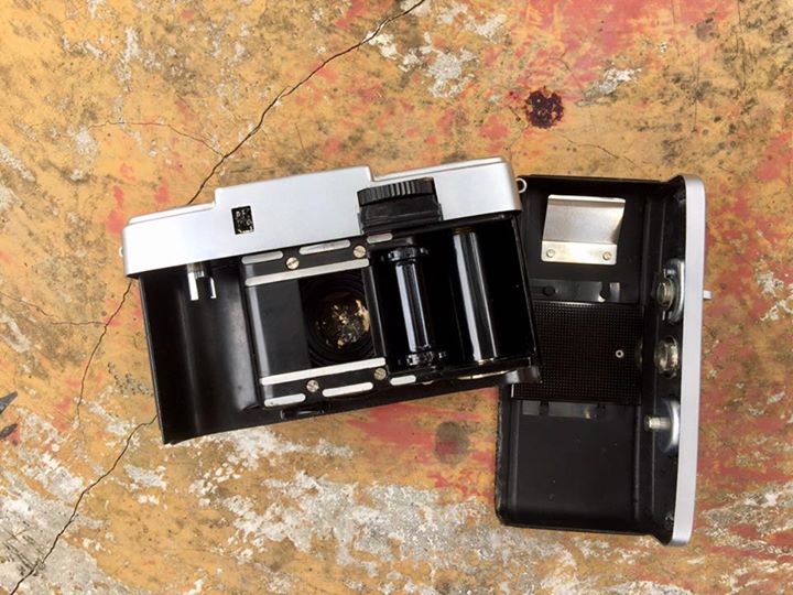 OLYMPUS PEN D OLYMPUS F.ZUIKO 32MM.F1.9