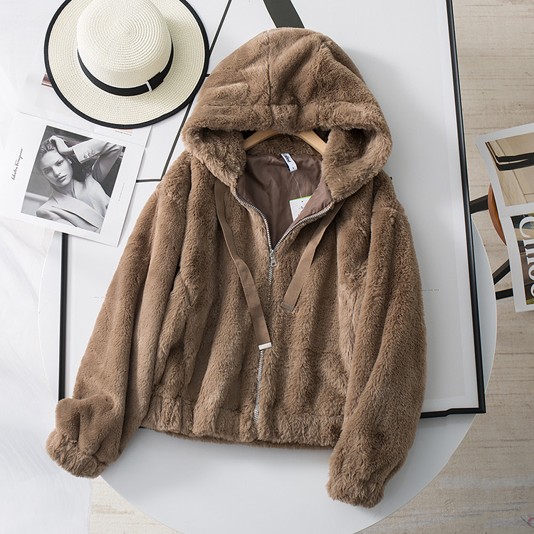 Page one เสื้อเฟอร์กันหนาว หมวกฮู้ด เสื้อขน Fluffy coat แบรนด์ page One ดำ