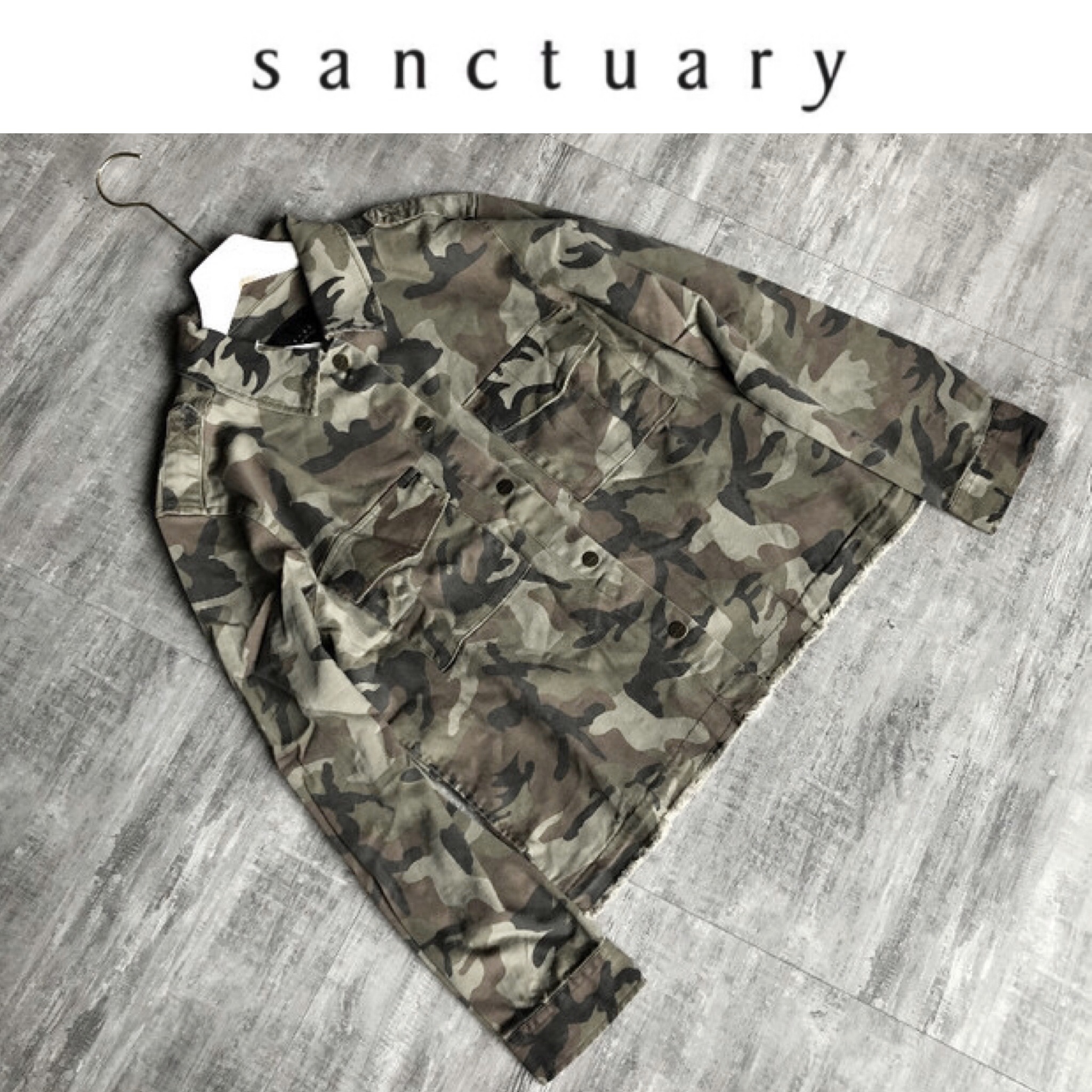 sanctuary เสื้อทหารลายพราง เสื้อคลุม ทหาร เสื้อลายพราง แบรนด์ Sanctuaryแพทเทินสวย เท่ห์มาก คะ Size S/M/L/XL สำเนา สำเนา สำเนา สำเนา สำเนา สำเนา ลายพราง