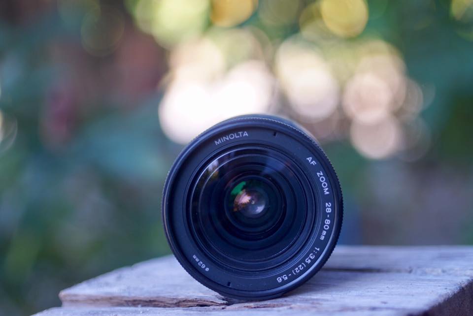 MINOLTA AF ZOOM 28-80MM. F3.5(22)-5.6 MACRO