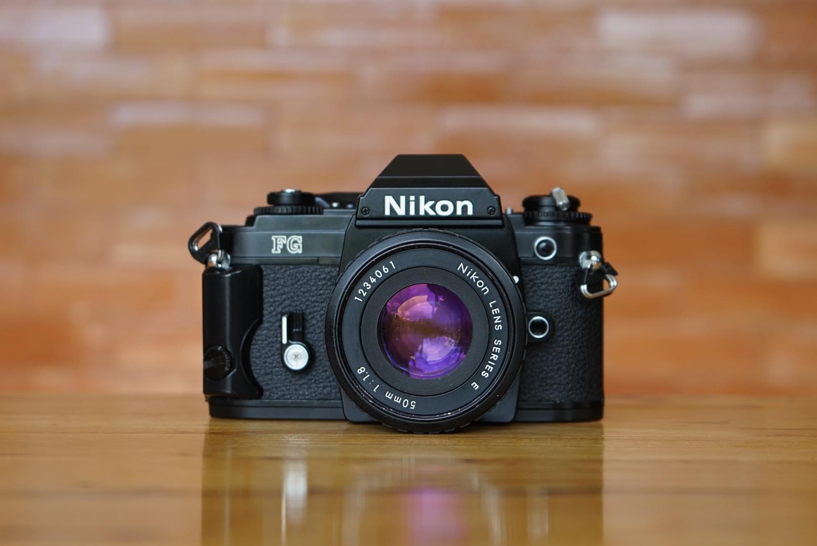 NIKON FG NIKON LENS SERIES E 50MM.F1.8