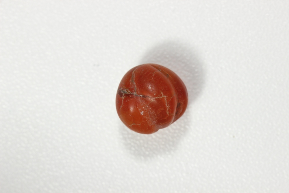 ลูกปัดคาเนเลียน มะยม เก่า