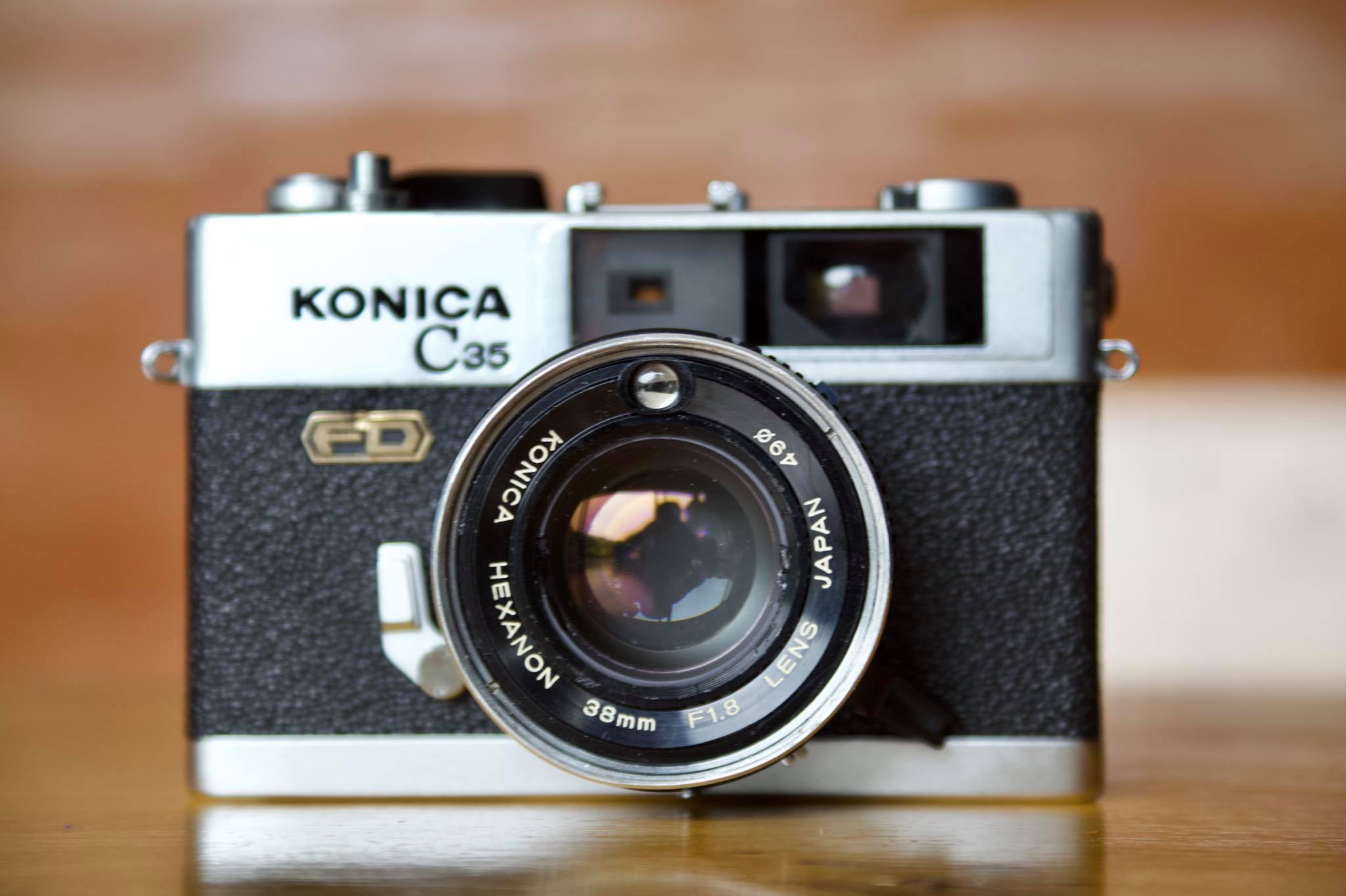KONICA C35 FD KONICA HEXANON 38MM. F1.8