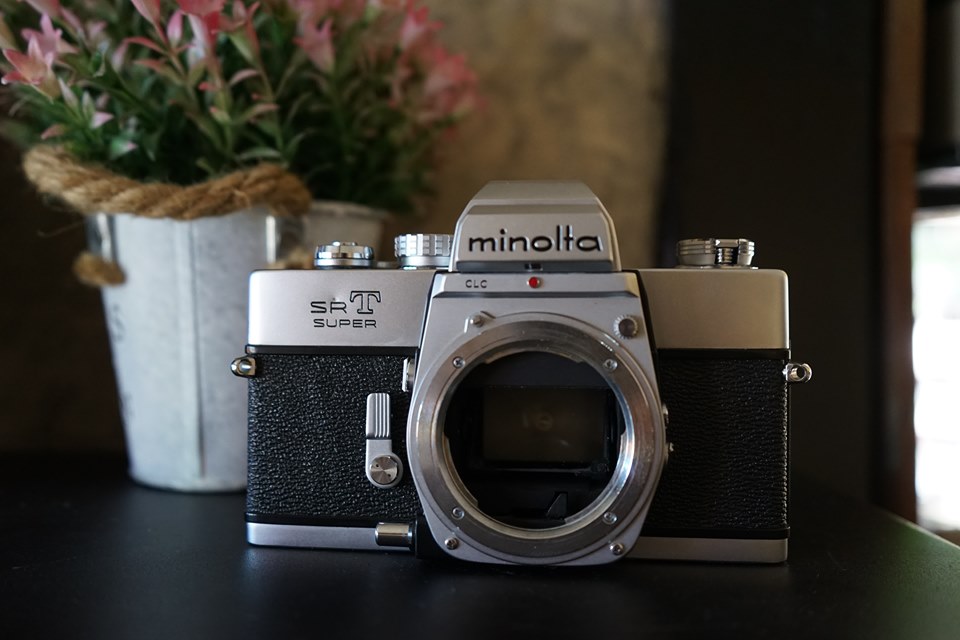 MINOLTA SRT SUPER