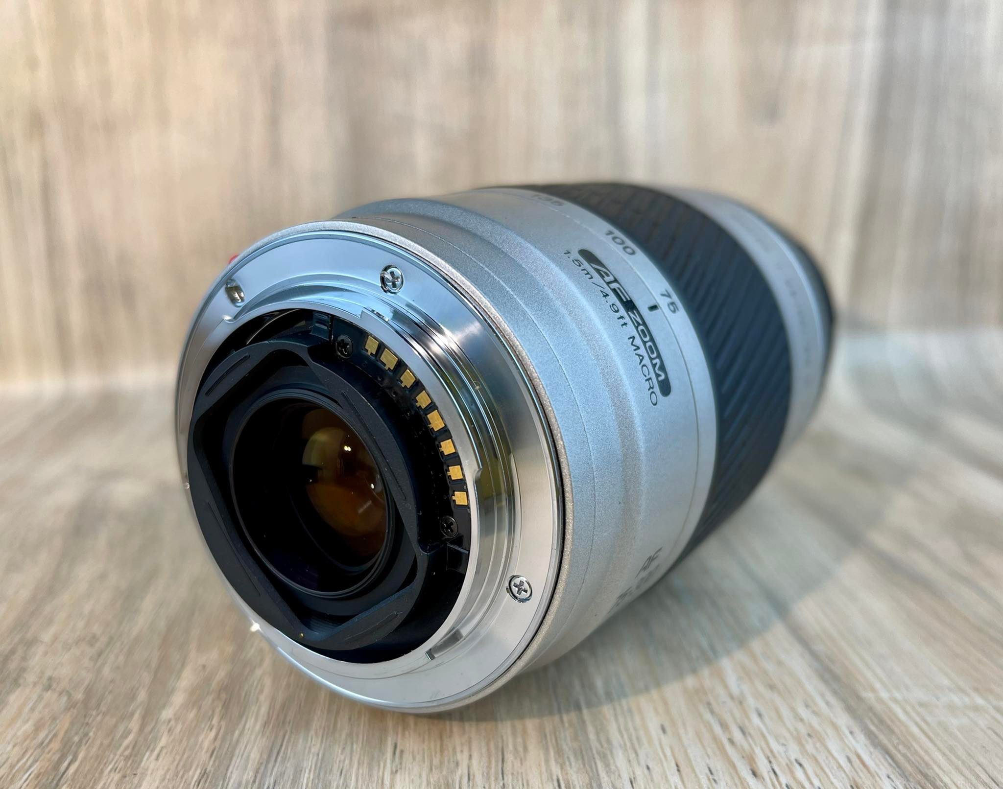 MINOLTA AF ZOOM 75-300MM.F4.5(32)-5.6(D) MA MOUNT