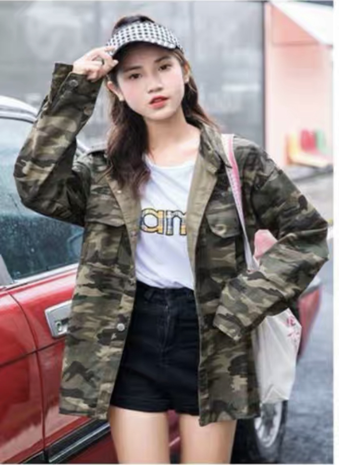 เสื้อเขียวทหาร เสื้อนอก เสื้อคลุมลายพราง แนวทหาร แพทเทินสวย เท่ห์มาก คะ ลายพราง