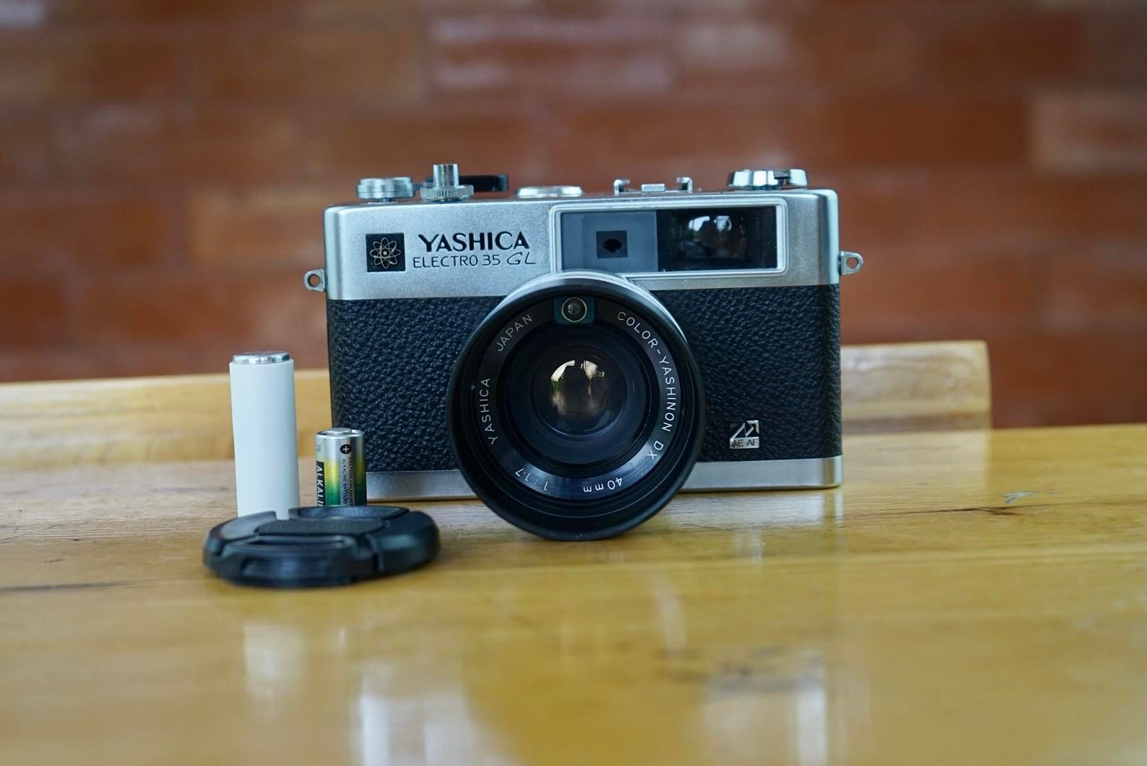 YASHICA ELECTRO 35GL YASHICA COLOR-YASHINON DX 40MM.F1.7