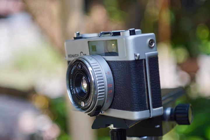 KONICA C35 Flash matic KONICA HEXANON 38MM.F2.8