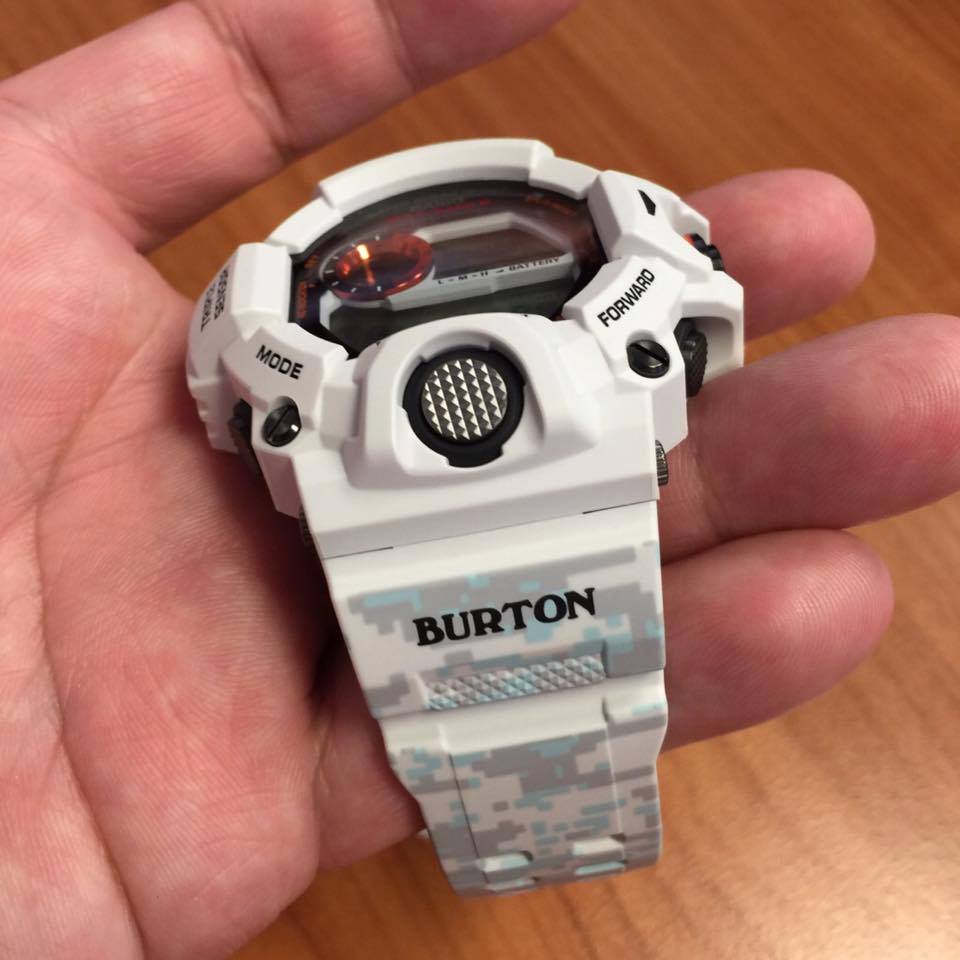 CASIO G-SHOCK นาฬิกาข้อมือ นาฬิกากันน้ำ นาฬิกาของแท้ ประกันศูนย์ CMG 1 ปี รุ่น GW-9400BTJ-8 นาฬิกาสีขาว