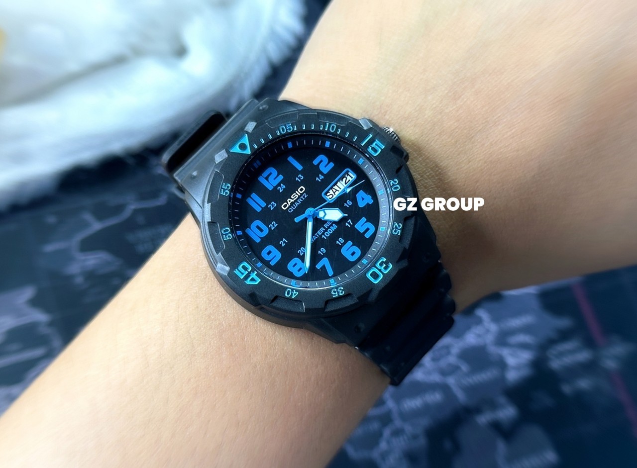 CASIO นาฬิกาคาสิโอ นาฬิกาข้อมือ นาฬิกากันน้ำ นาฬิกาของแท้ ประกันศูนย์ CMG 1 ปี รุ่น MRW-200H-2B นาฬิกาสีดำ