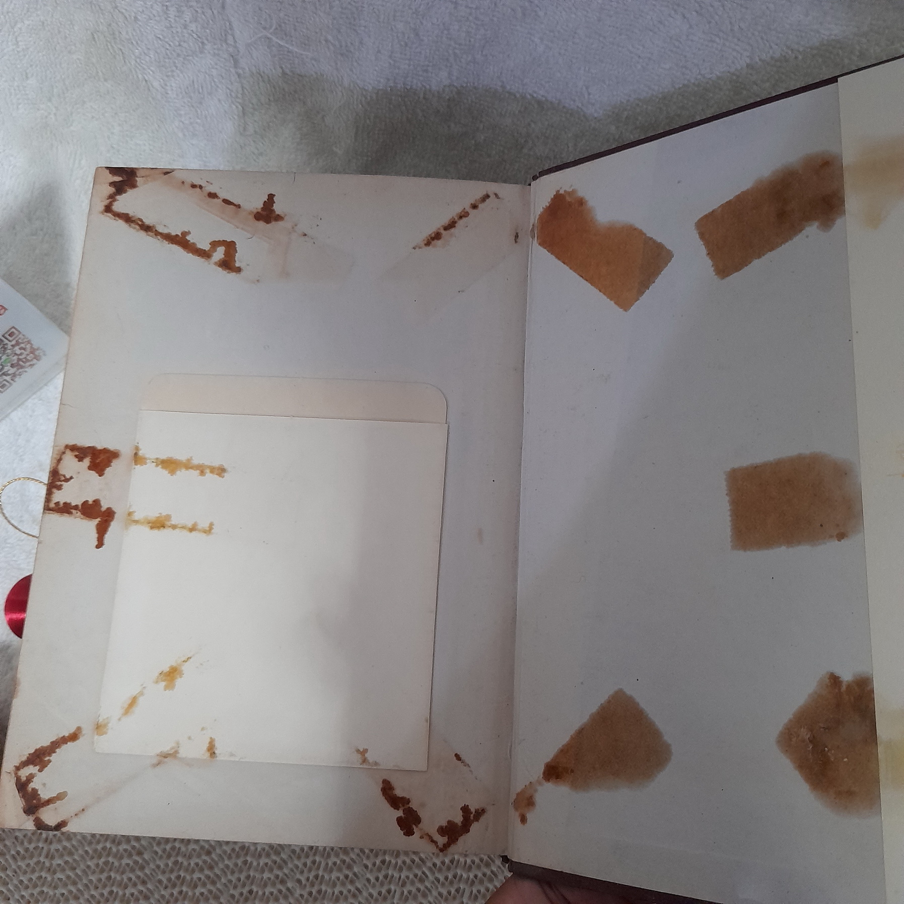 ร่มฉัตร เล่ม 1-2 ไม่จบ / ** ขาดเล่ม 3 / ทมยันตี