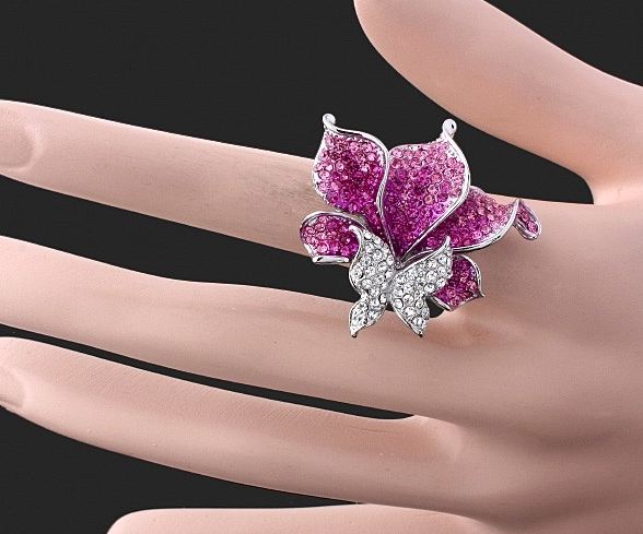 แหวนแฟนซี แหวนผู้หญิง ใส่ออกงาน ราตรี สุดหรู แหวนฝังเพชร รูปผีเสื้อ เกาะดอกไม้ สีม่วง อเมทิสต์ เสริมบารมี สวยหรู มีระดับ ของขวัญให้แฟน 723173_4