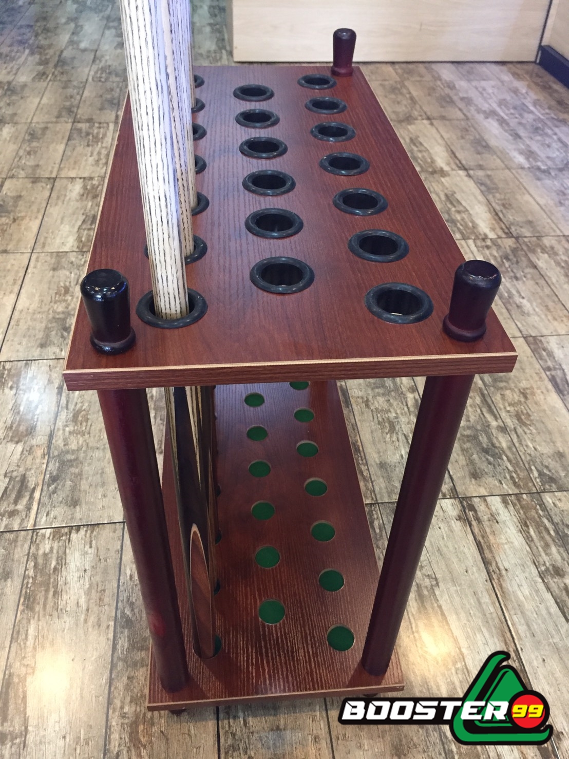 [TN07] ที่วางไม้คิว ตั้งพื้น 22ด้าม ทรงสี่เหลี่ยม ไม้