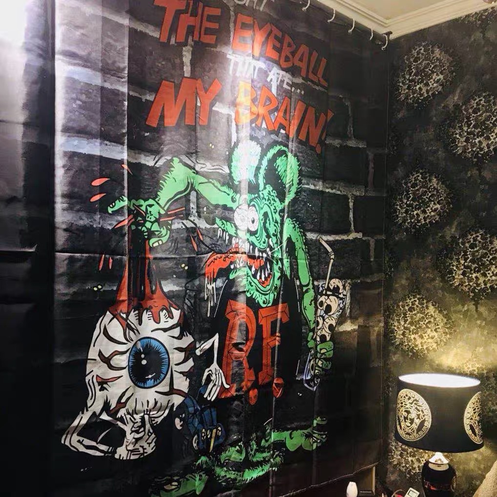 ผ้าม่าน RAT FInK ผ้าม่านสี่เหลี่ยม ลายหนู RAT FLINK ขนาด :180x180 cm สวยแนว เท่ห์มากคะ