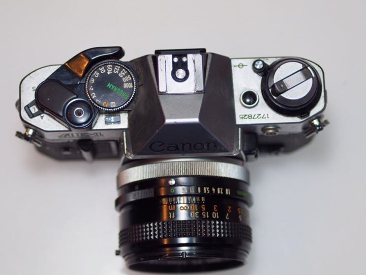 CANON AE1 PROGRAM CANON LENS FD 50MM. F1.8S.C