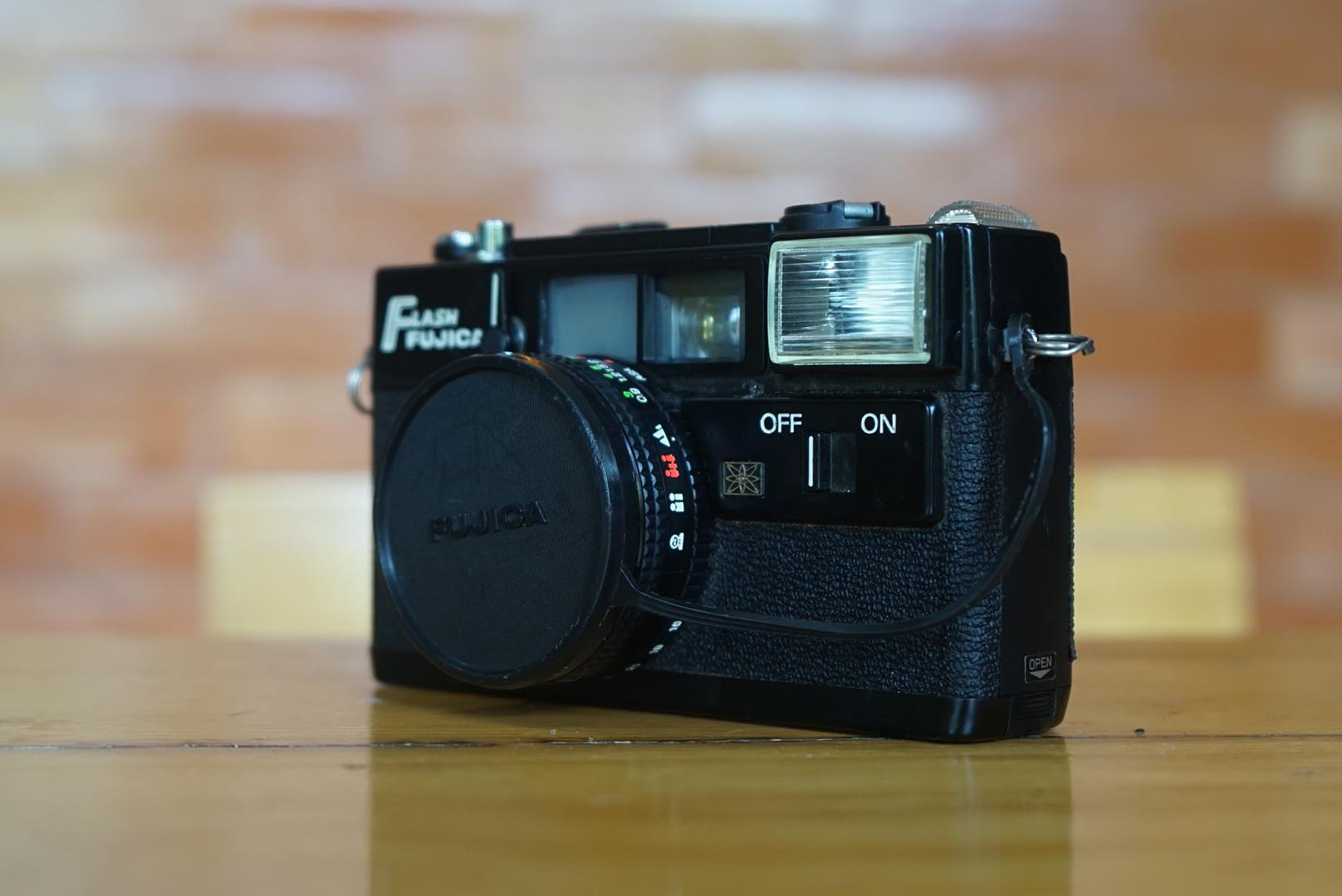 FLASH FUJICA DATE FUJINON 38MM.F2.8