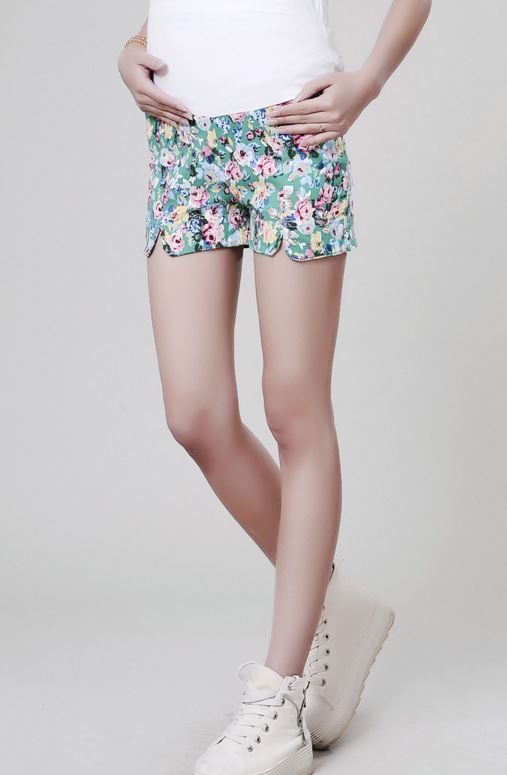กางเกงขาสั้นลายดอกสีสดใส มีสายปรับรอบท้อง มี5สี ไซส์ M, L, XL