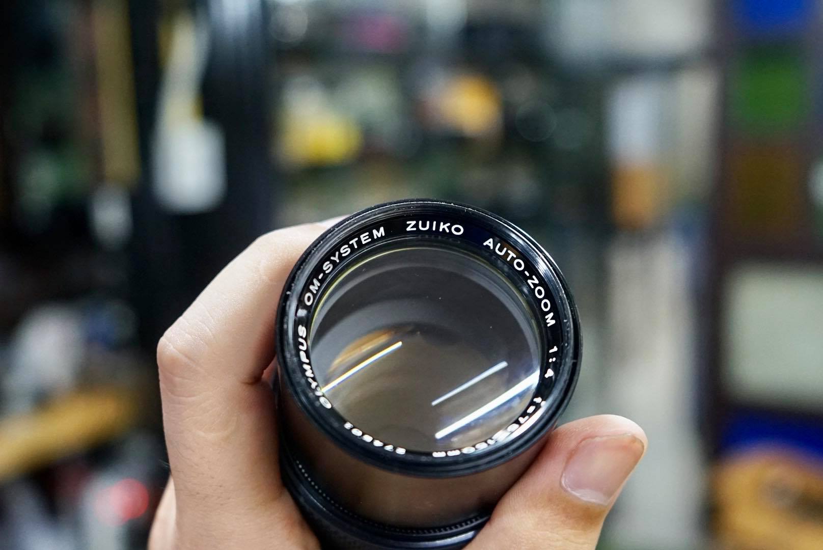OLYMPUS OM-SYSTEM ZUIKO AUTO ZOOM 75-150MM.F4