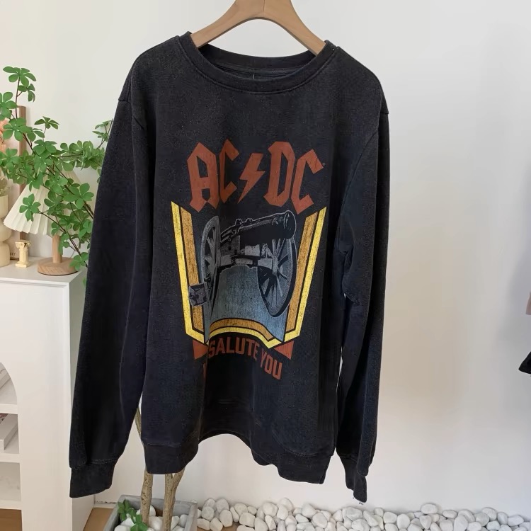 เสื้อวอร์ม สเวตเตอร์ เสื้อวง ACDC mickey แขนยาว สีแดงไวน์ ลายการ์ตูน DISNEYงานสวย มากคะ สำเนา สำเนา สำเนา สำเนา ดำ