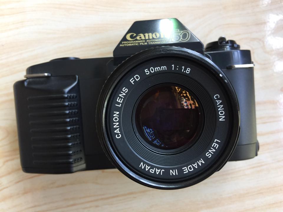 CANON T50 CANON LENS FD 50MM. F1.8